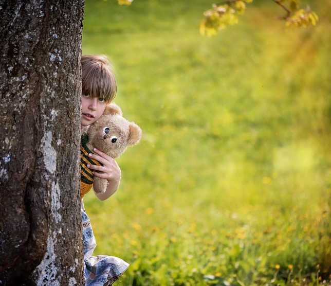 child-830725_1280